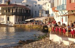 Τα σχέδια της Μυκόνου για το καλοκαίρι
