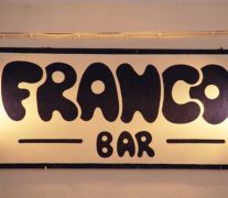 Francos Bar
