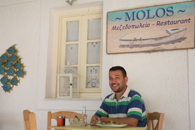 Alkis Soumpoulis – owner of  Molos Restaurant in Milos