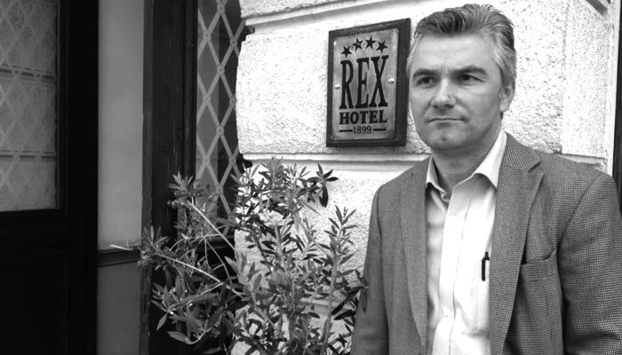 REX - Ένα αριστοκρατικό ξενοδοχείο στην Καρδιά της Καλαμάτας-