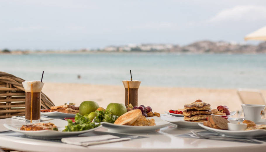 Ippokampos Beach Bar - Restaurant - Naxos