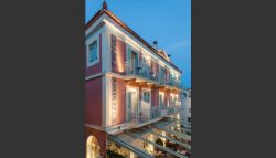 7 Brothers Hotel