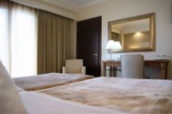 Karalis City Hotel