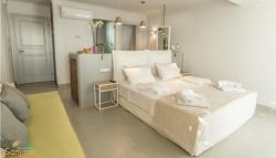 Santana Suites Naxos