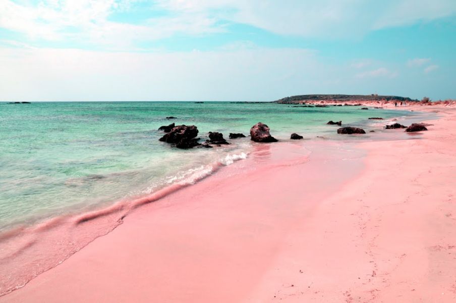 7 ροζ παραλίες που συγκλονίζουν!