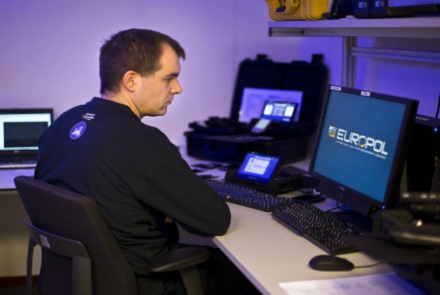 Επιχείρηση της Europol για εισιτήρια μέσω διαδικτύου