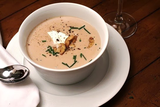 Σούπα με κάστανα και κολοκύθα. Οι καλύτερες φθινοπωρινές συνταγές με υλικά της εποχής.