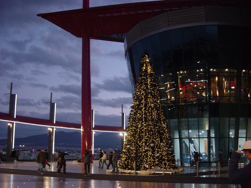 Χριστουγεννιάτικο Bazaar στο The Mall Athens
