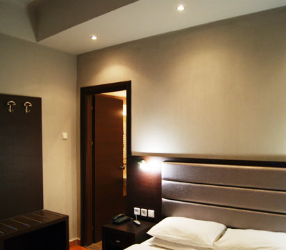 Emporiko Hotel