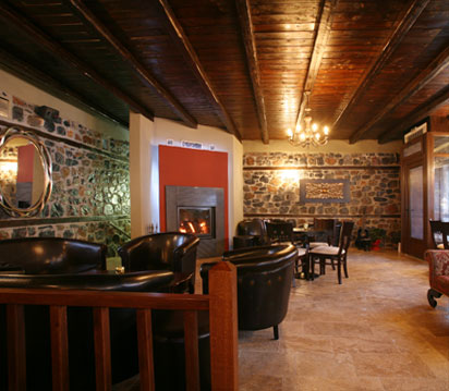Grand suites - café bar